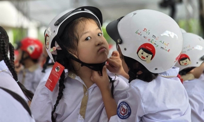 Đóng góp xã hội: Honda Việt Nam phát động chương trình tặng mũ bảo hiểm cho học sinh lớp Một năm học 2025 - 2026